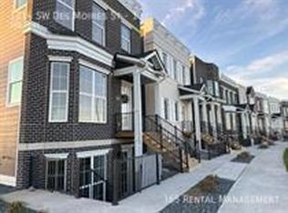 1214 SW Des Moines St #1, Ankeny, IA 50023