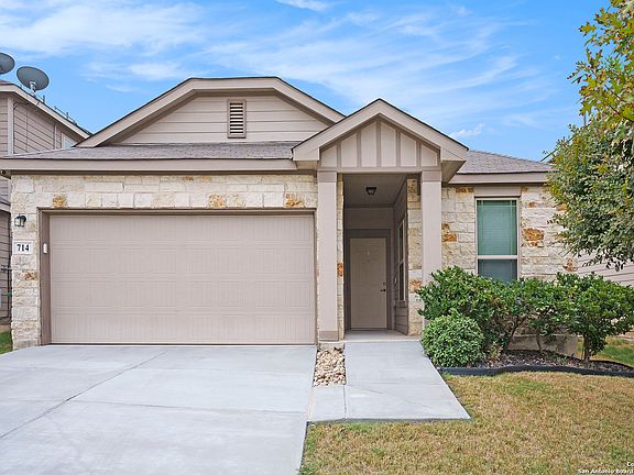 2nd image of 714 Pelican Beach