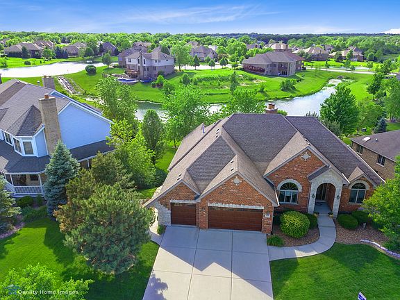 3rd image of 19316 Beaver Creek Ln
