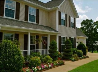 9908 Breeze Hill Ln, Soddy Daisy, TN 37379
