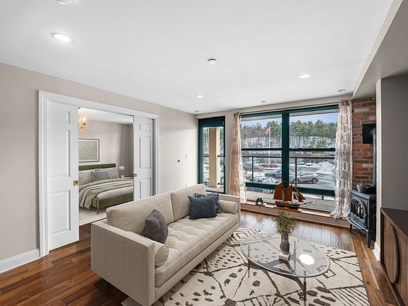4th image of 60 Merrimac St Unit 604