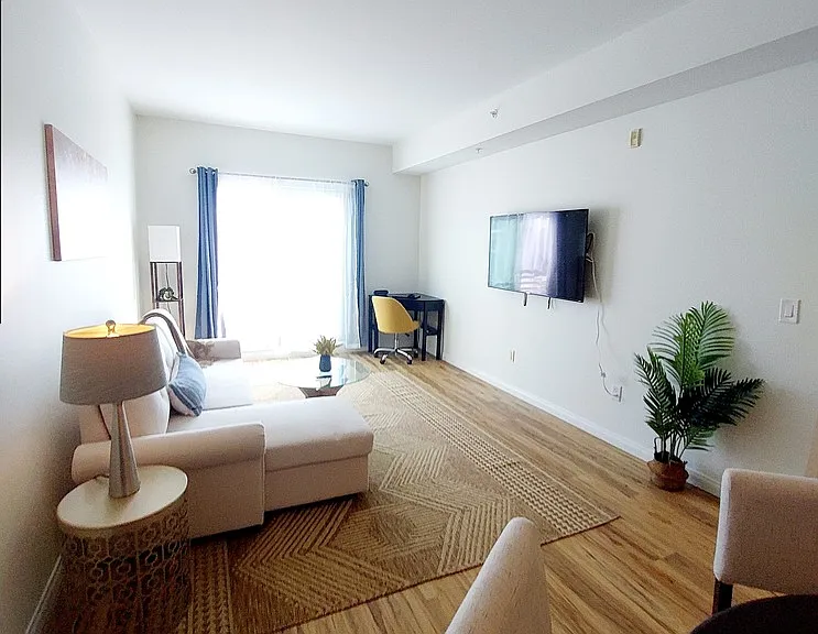 450 J St #7191 — Photo 5