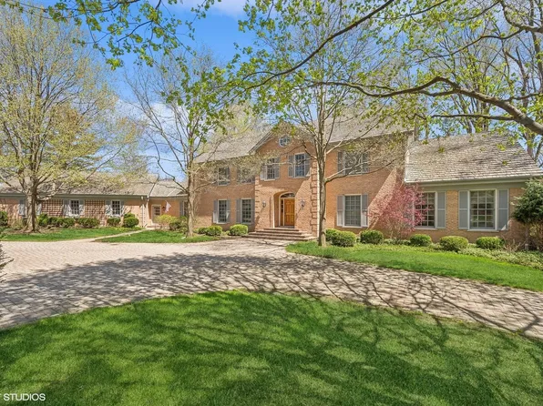 7 Bristol Rd, Northfield, IL 60093
