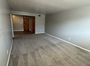 18051 Lakeshore Blvd #205, Cleveland, OH 44119