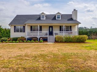 49 Aspen Dr, Cartersville, GA 30120