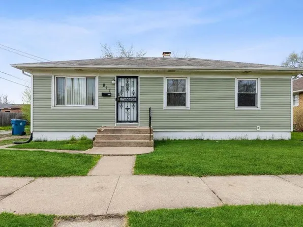 811 E 15th Ave, Gary, IN 46407