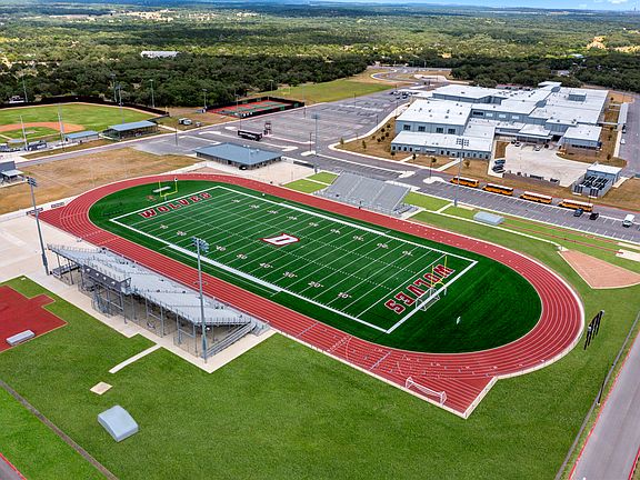 Just a short drive to Davenport High School
