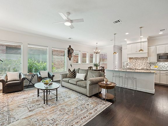 4th image of 8663 Ballifeary Pl