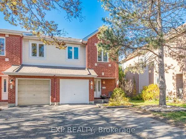 36 Meadowbreeze Dr, Ottawa, ON K2M 2L6