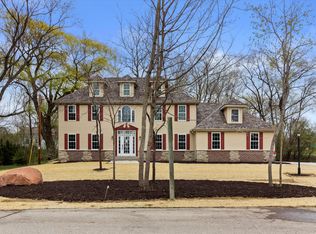 17550 W Greenfield Ave, Brookfield, WI 53045