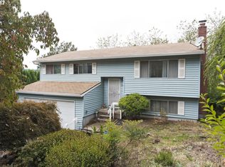 261 SE Ginseng Dr, Estacada, OR 97023