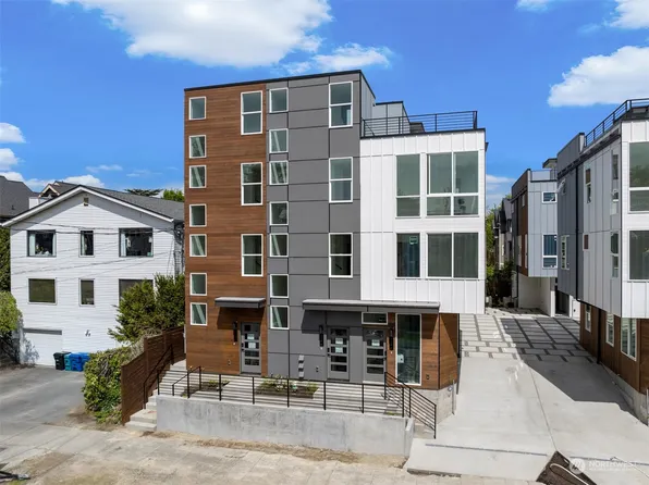822 A NW 52nd Street, Seattle, WA 98107