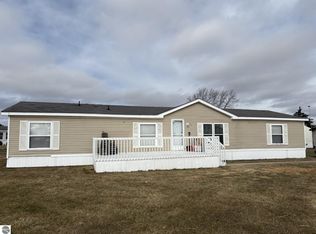 7317 Lads Ct, Alma, MI 48801