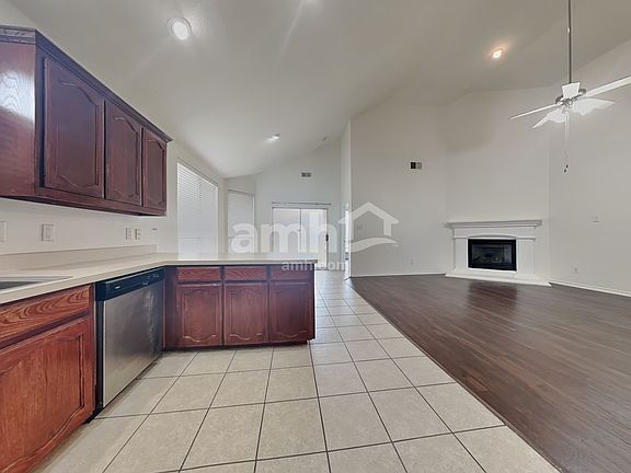 4th image of 4509 Chaparral Creek Dr