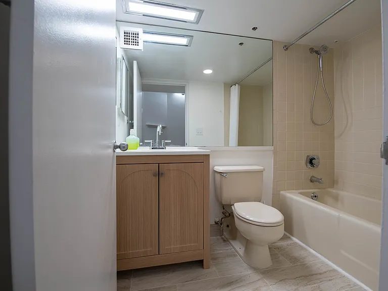 2414 Villa At The Woods — Photo 4
