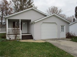 184 Coen Rd, Vermilion, OH 44089