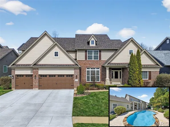 319 Magnolia Valley Dr, O'Fallon, MO 63366