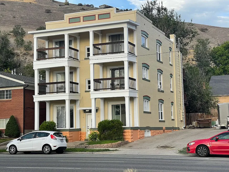 776 N 300 W #1