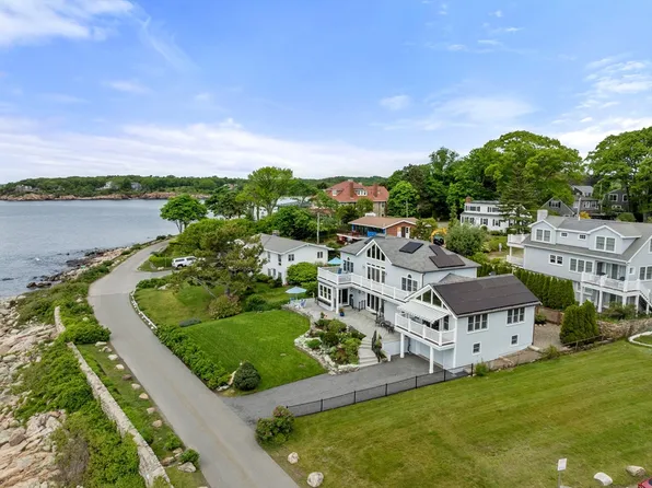 35 Shore Rd, Gloucester, MA 01930