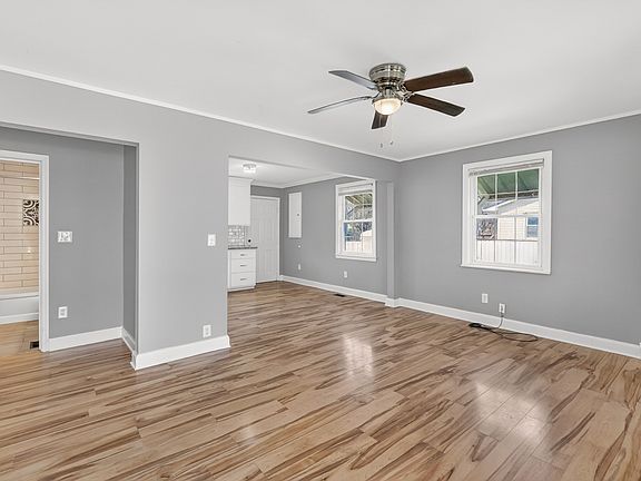 3rd image of 1200 W Lane St