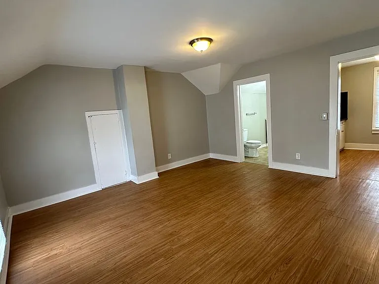1315 Morton St HBS — Photo 2