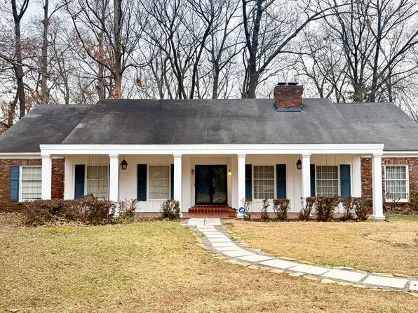1299 Brookfield Rd, Memphis, TN 38119