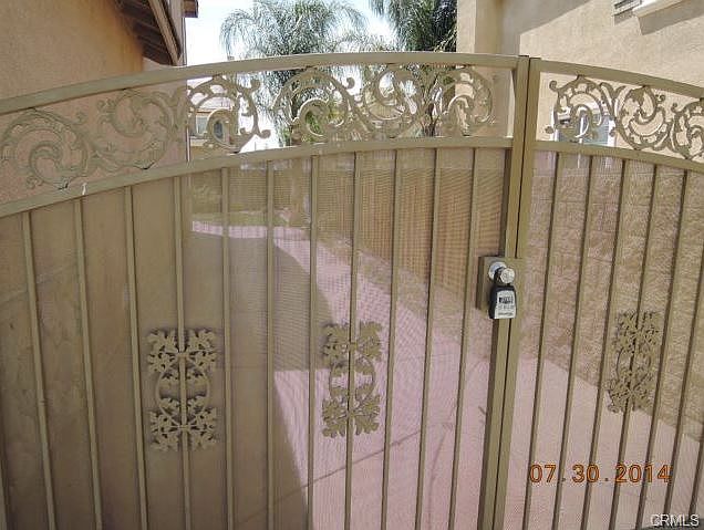 2nd image of 1905 Dainty Way