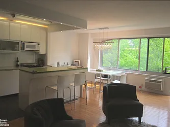 Rented by Brown Harris Stevens