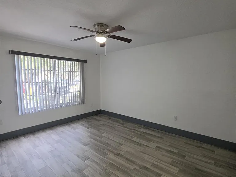 4211 San Marino Blvd #105 — Photo 19