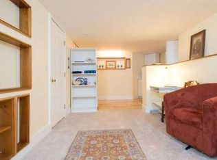 101 Fayerweather St #1B, Cambridge, MA 02138