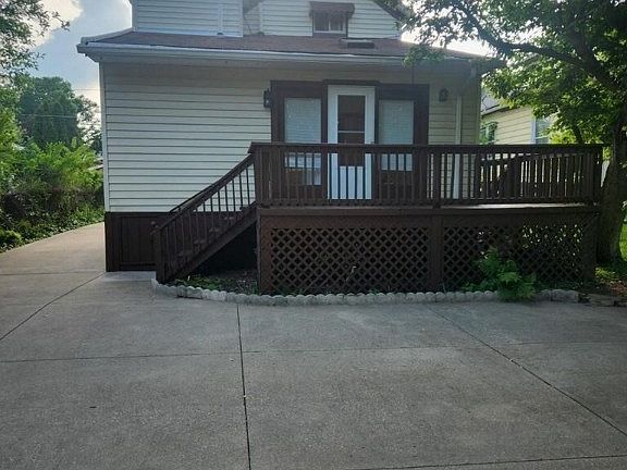 5th image of 263 21st St NW
