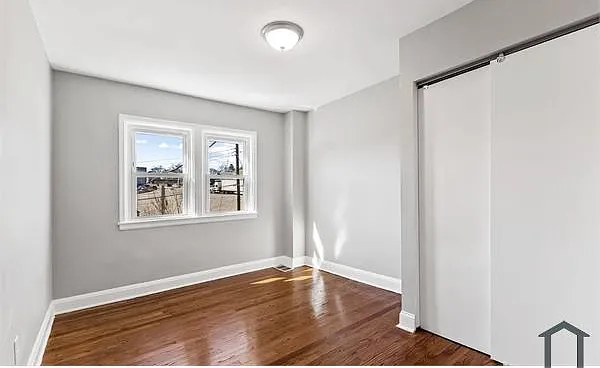 4205 Hamilton Ave — Photo 8