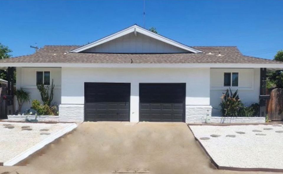 1st image of 10454-10452 Buena Plaza Cir