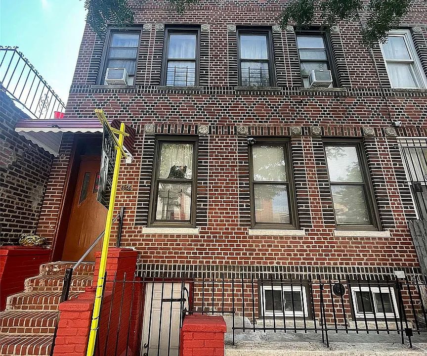 1st image of 8650 127th St