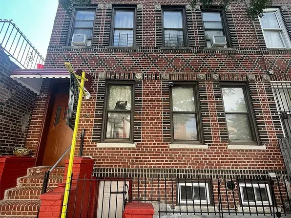 8650 127th St, Jamaica, NY 11418