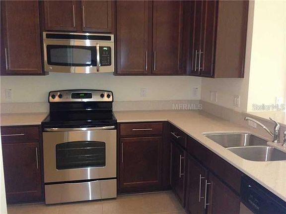 3rd image of 14438 Desert Haven St #4304