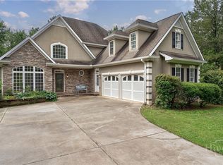 5620 Barnett Shoals Rd, Athens, GA 30605