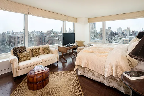 Sold by Trump International Realty | media 3