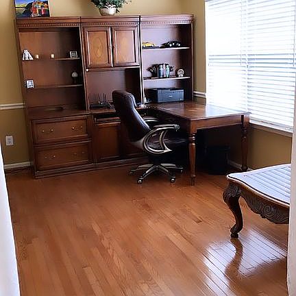 2nd image of 20762 Hampshire Pl