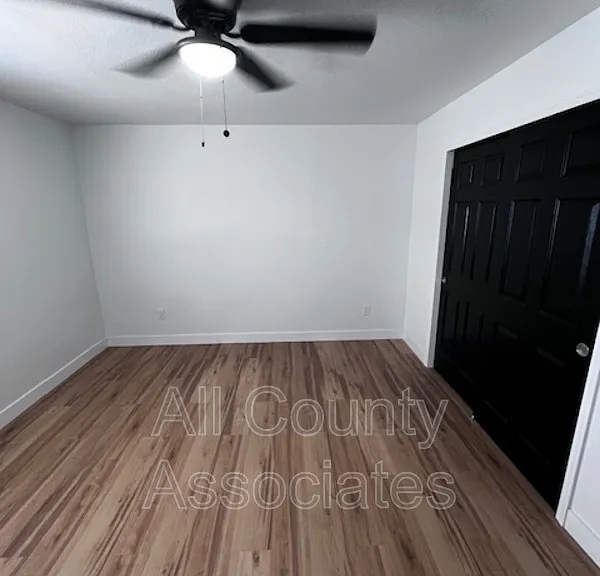 2273 Norman Dr #C — Photo 15