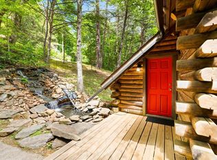 2525 N School House Gap Rd, Sevierville, TN 37876