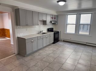 1050 Birkbeck St #1050, Freeland, PA 18224