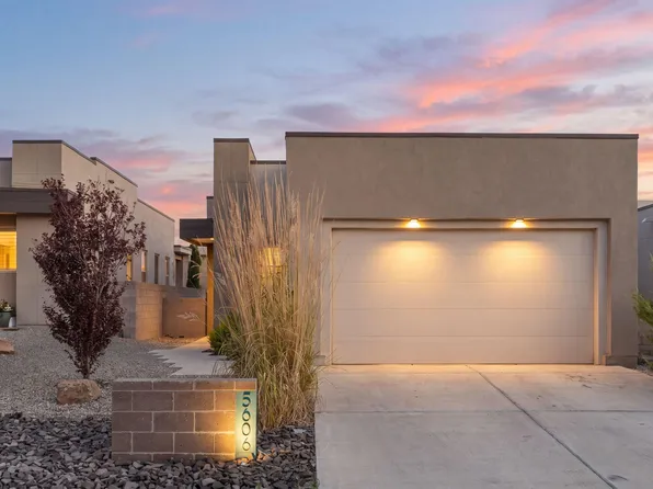 5606 Linq Ct NE, Rio Rancho, NM 87144