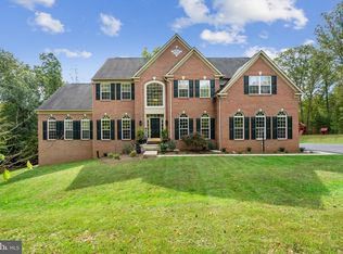 11616 Lakeway Dr, Manassas, VA 20112