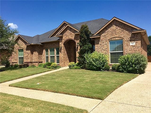 1st image of 210 Indigo Way