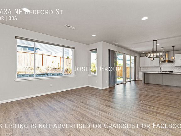 4th image of 2434 NE Redford St