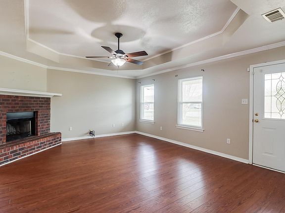 4th image of 8709 Palmetto Dr