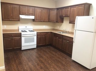 115 W Pine St APT 3, Chillicothe, IL 61523