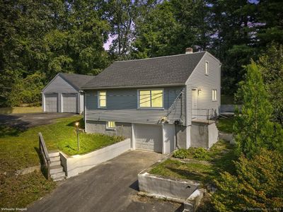 16 Strong Street, Burlington, CT, 06013