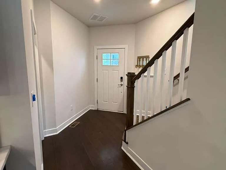 704 Peony Ln — Photo 27